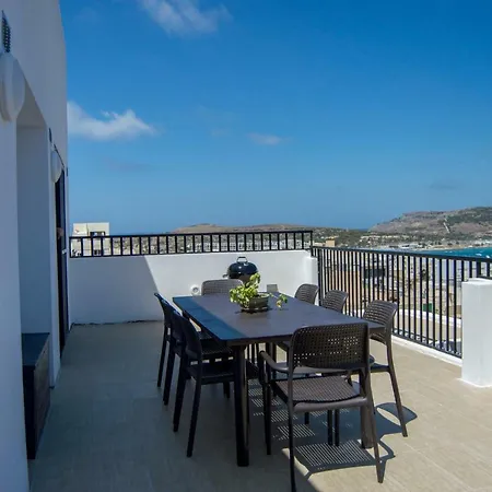 Modern Penthouse, Close To Sandy Beach Appartamento