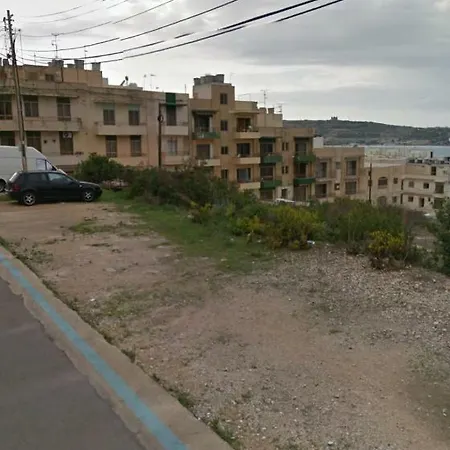 Modern Penthouse, Close To Sandy Beach *