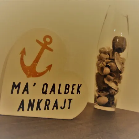 Апартаменты Modern Penthouse, Close To Sandy Beach Меллиеха